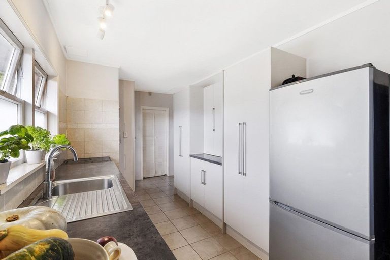 Photo of property in 17 Mack Place, Red Hill, Papakura, 2110