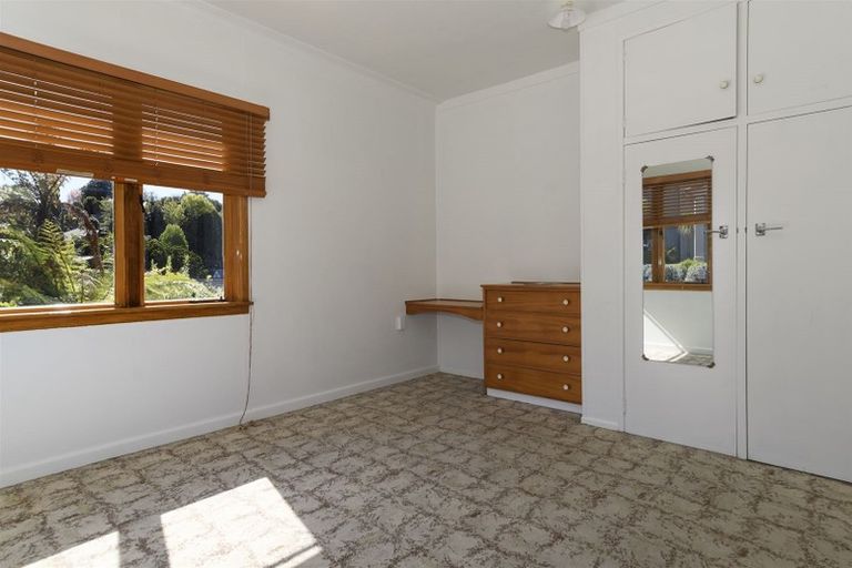 Photo of property in 6a Waikareao Way, Brookfield, Tauranga, 3110