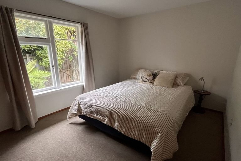 Photo of property in 21 Kinnaird Place, Hillmorton, Christchurch, 8025