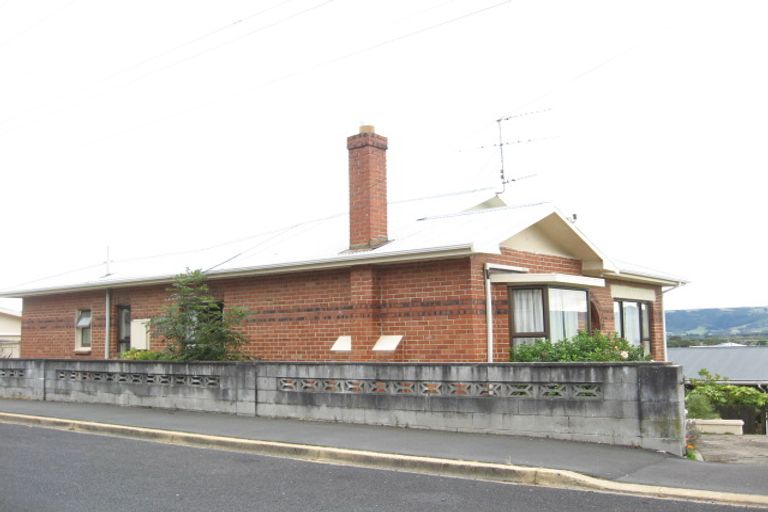 Photo of property in 27 Clyde Street, Kinmont Park, Mosgiel, 9024
