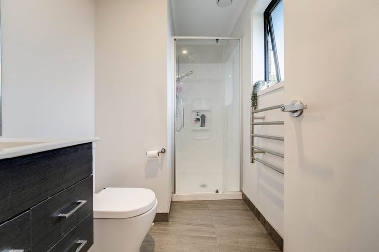 Photo of property in 82a Finlayson Avenue, Clendon Park, Auckland, 2103