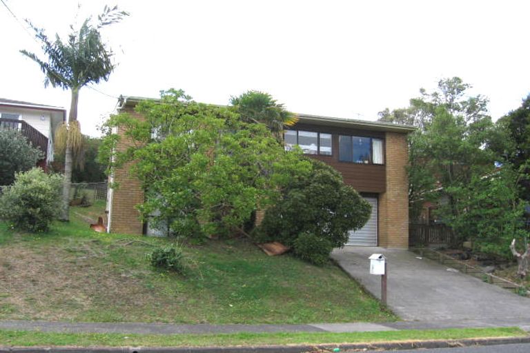 Photo of property in 1/231 Eskdale Road, Birkenhead, Auckland, 0626