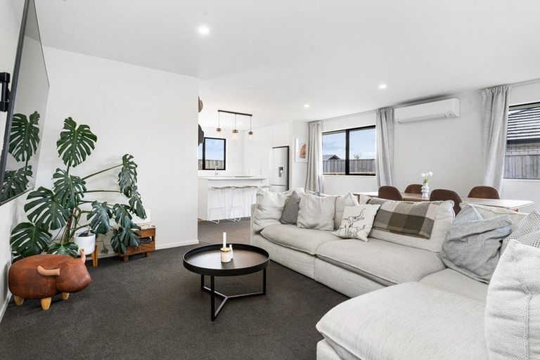 Photo of property in 17 Merino Crescent, Amberley, 7410