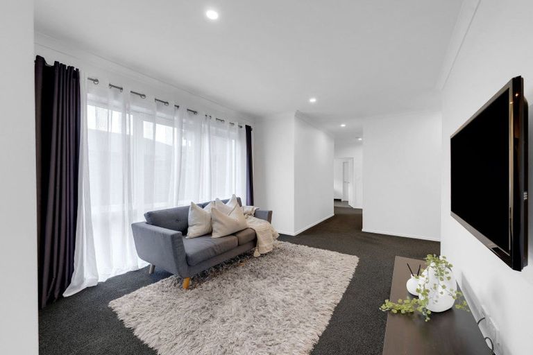 Photo of property in 18 Helen June Avenue, Flagstaff, Hamilton, 3210