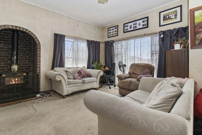 Photo of property in 1 Harris Street, Huntly, 3700