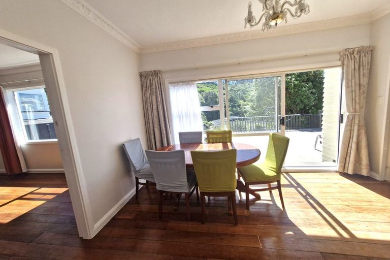 Photo of property in 13 Waikare Street, Karori, Wellington, 6012