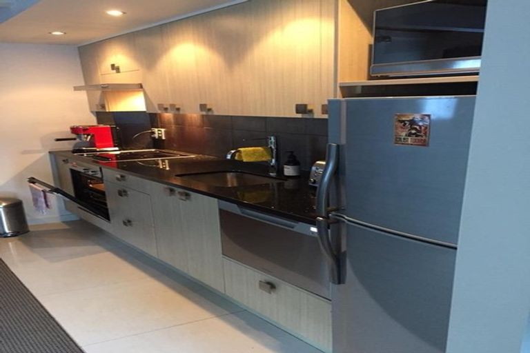 Photo of property in 24 Cottleville Terrace, Thorndon, Wellington, 6011