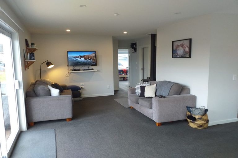 Photo of property in 15 Main Road, Pleasant Point, 7903