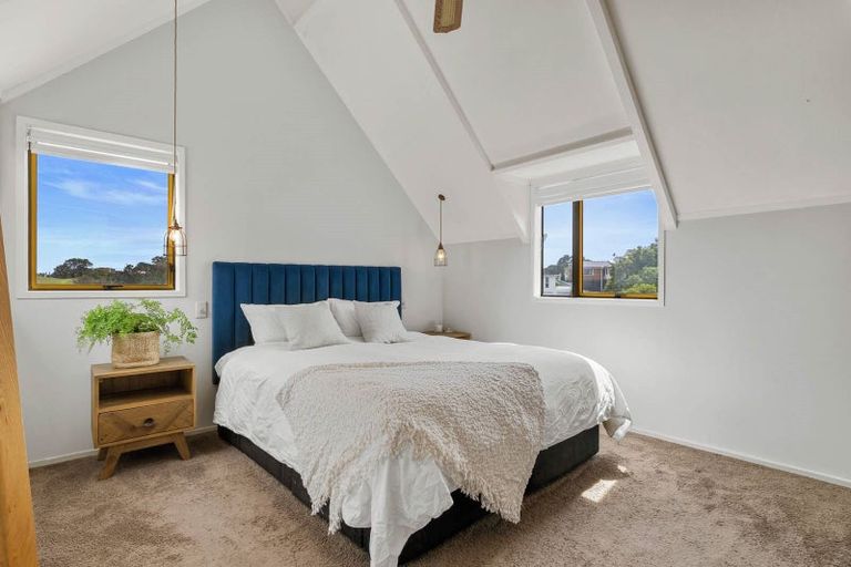 Photo of property in 1/21 Clovelly Road, Bucklands Beach, Auckland, 2012