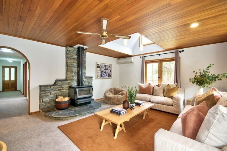 Photo of property in 25 Bedford Street, Arrowtown, 9302