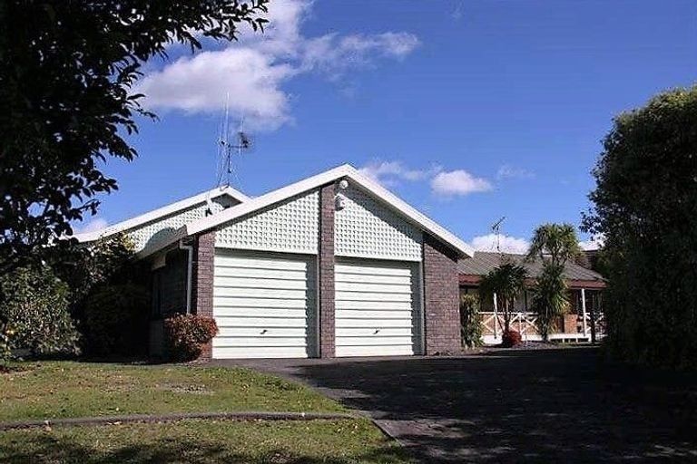 Photo of property in 14 Willowfield Place, Pukete, Hamilton, 3200