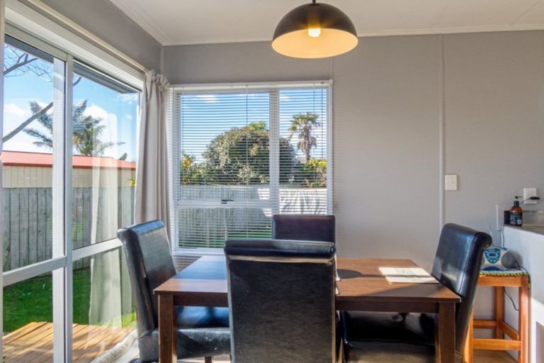 Photo of property in 5 Wikepa Place, Whakatane, 3120