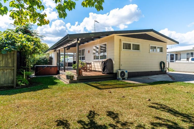 Photo of property in 33 Fitzroy Avenue, Fitzroy, Hamilton, 3206