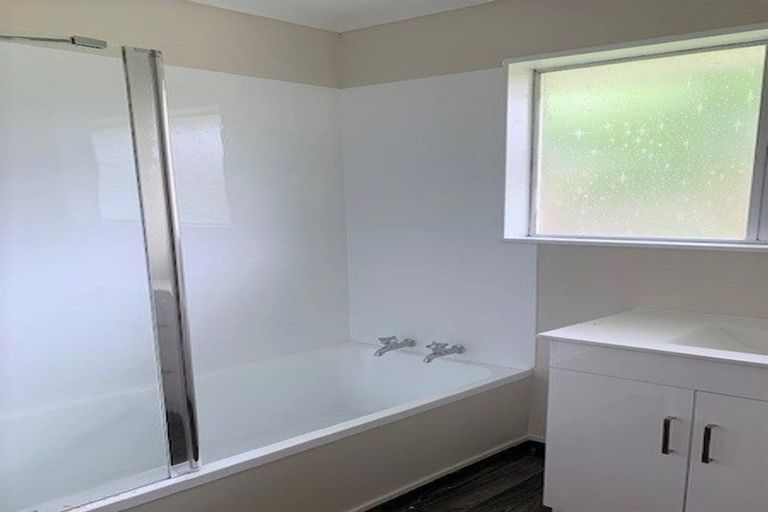 Photo of property in 8a Chesney Street, Avalon, Lower Hutt, 5011