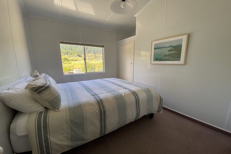 Photo of property in 1110 Abel Tasman Drive, Ligar Bay, Takaka, 7183