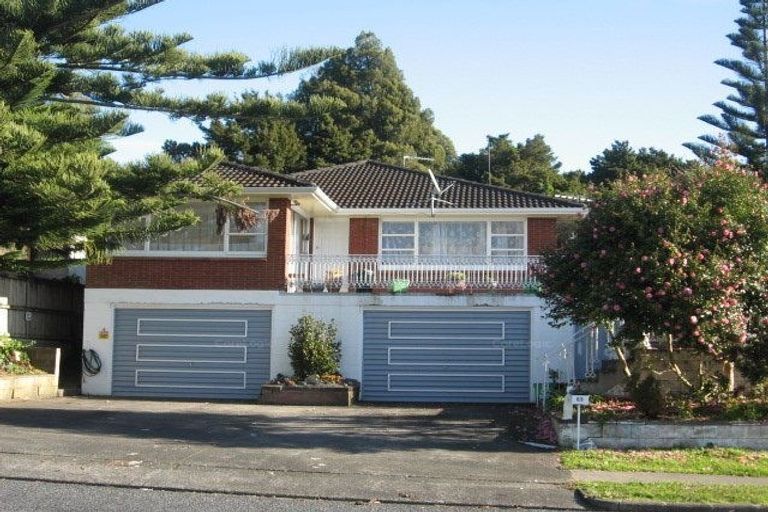 Photo of property in 63 Lawrence Crescent, Hillpark, Auckland, 2102