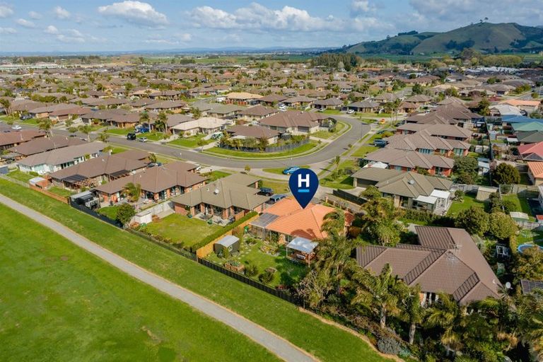 Photo of property in 56 Carrington Drive, Papamoa Beach, Papamoa, 3118