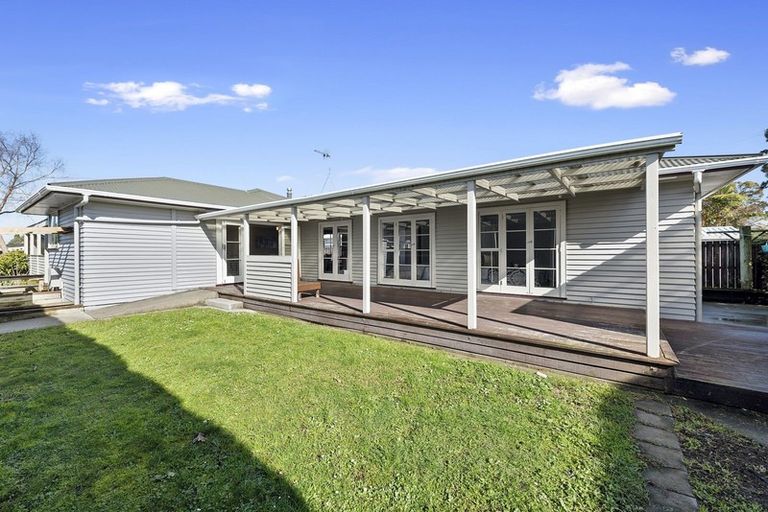 Photo of property in 83 Bryant Road, St Andrews, Hamilton, 3200