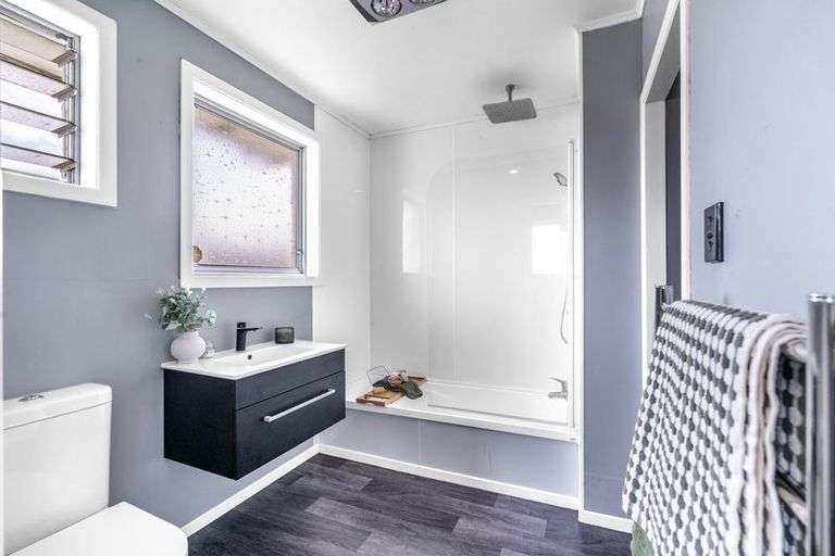 Photo of property in 792 Tweed Street, Rockdale, Invercargill, 9812