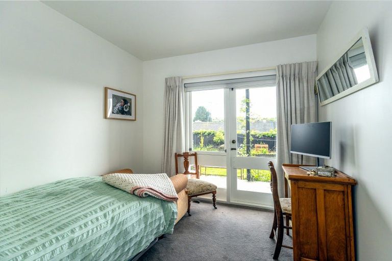 Photo of property in 82 Douglas Street, Highfield, Timaru, 7910