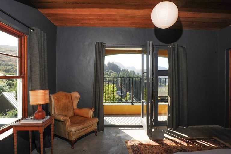 Photo of property in 25c Walkers Road, Lyttelton, 8082