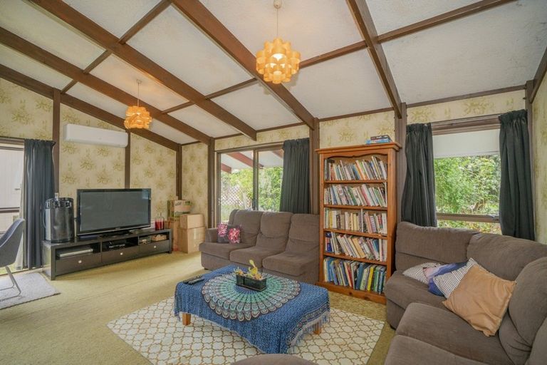 Photo of property in 110 Cook Drive, Whitianga, 3510