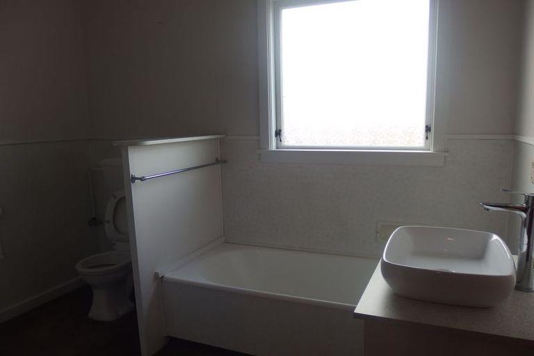 Photo of property in 16 Aviemore Street, Glenwood, Timaru, 7910