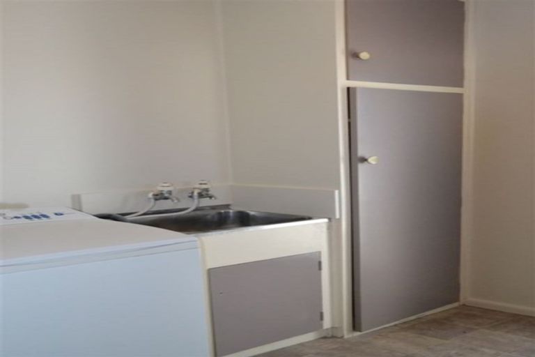 Photo of property in 6 Mcalpine Place, Rangiora, 7400