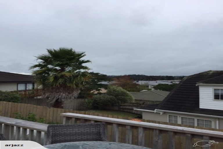 Photo of property in 5 Tern Place, Unsworth Heights, Auckland, 0632