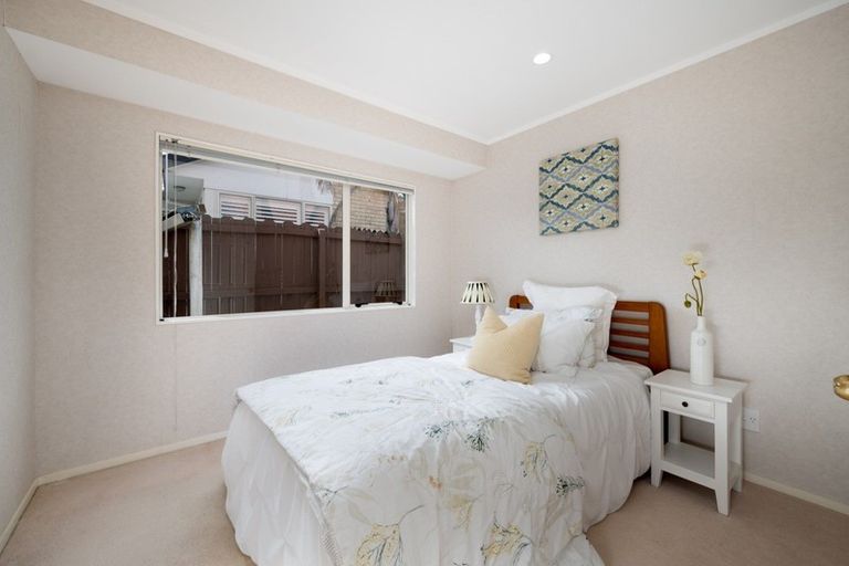Photo of property in 22 Ballycullanie Place, Dannemora, Auckland, 2016