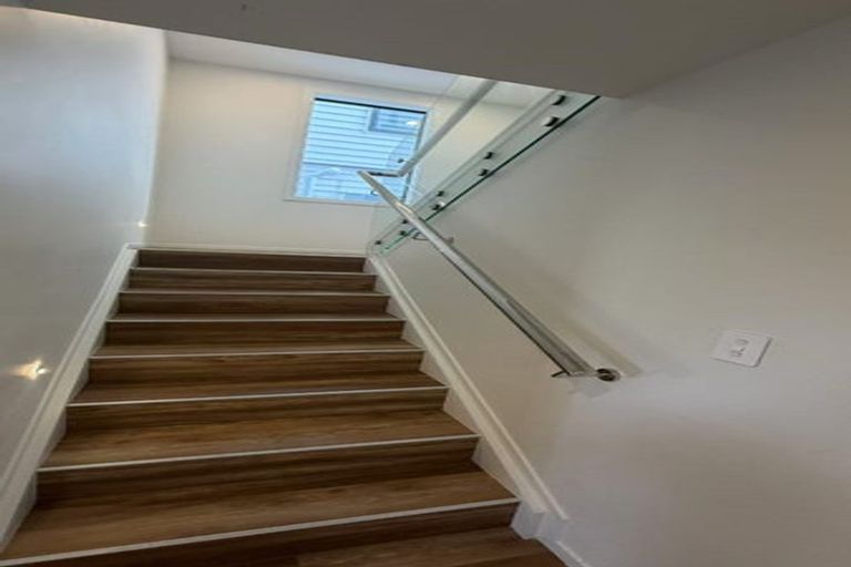 Photo of property in 39b Exminster Street, Blockhouse Bay, Auckland, 0600