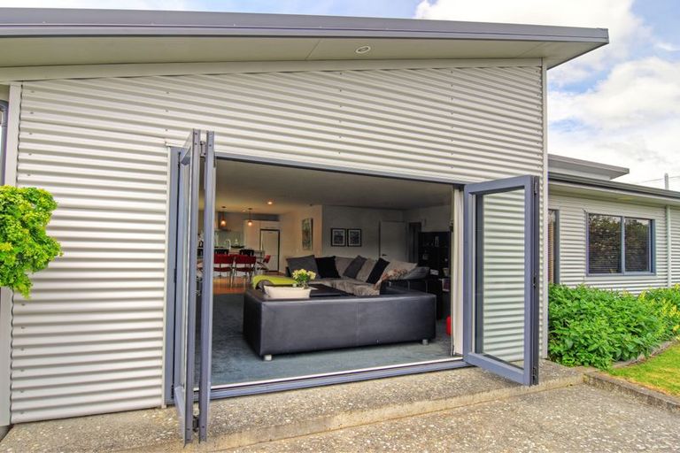 Photo of property in 18a Vivian Street, Solway, Masterton, 5810