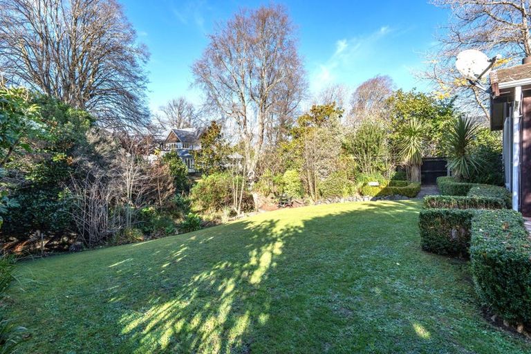 Photo of property in 94a Clyde Road, Ilam, Christchurch, 8041