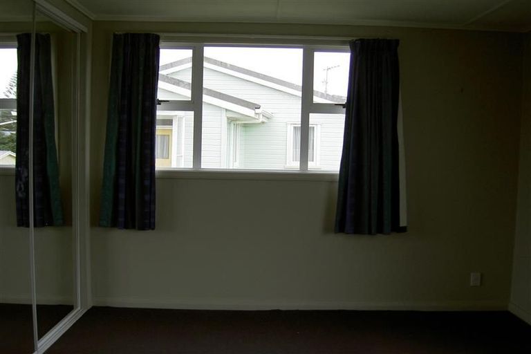 Photo of property in 24 Opapa Street, Titahi Bay, Porirua, 5022