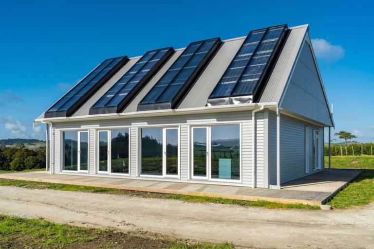 Photo of property in 635 Settlement Road, Kaiwaka, 0573