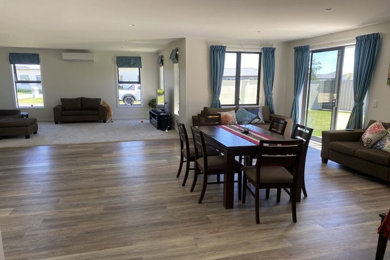 Photo of property in 7 Benmore Place, Poraiti, Napier, 4112