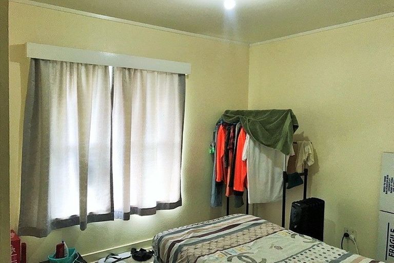 Photo of property in 21 Smiths Avenue, Papakura, 2110