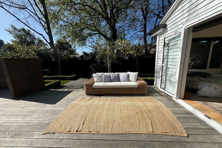 Photo of property in 233 Ilam Road, Ilam, Christchurch, 8041