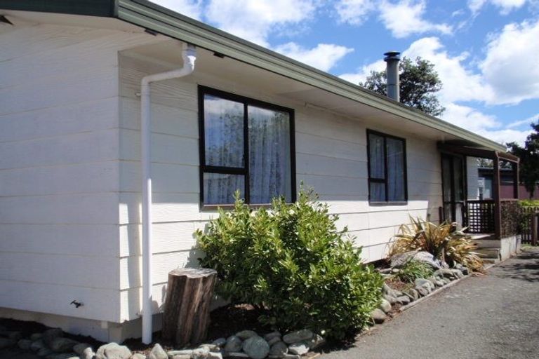 Photo of property in 1/8 Golf Road, Tahunanui, Nelson, 7011