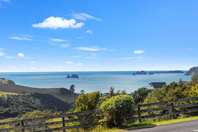 Photo of property in 4 Tarapatiki Drive, Whitianga, 3510
