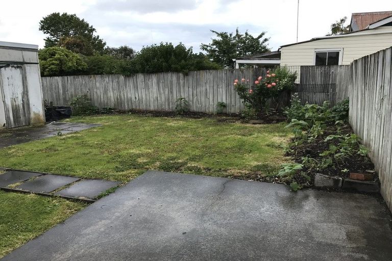 Photo of property in 5 Barrack Street, Whanganui, 4500