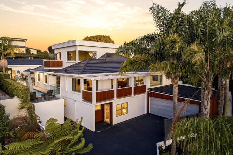 Photo of property in 1 Woodstock Road, Fairfield, Hamilton, 3214