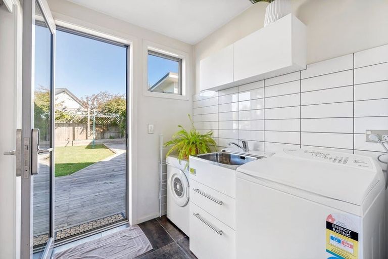 Photo of property in 15 Hunt Place, Albert Town, Wanaka, 9305