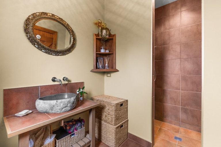 Photo of property in 140 Mackenzie Road, Kahuranaki, Havelock North, 4295