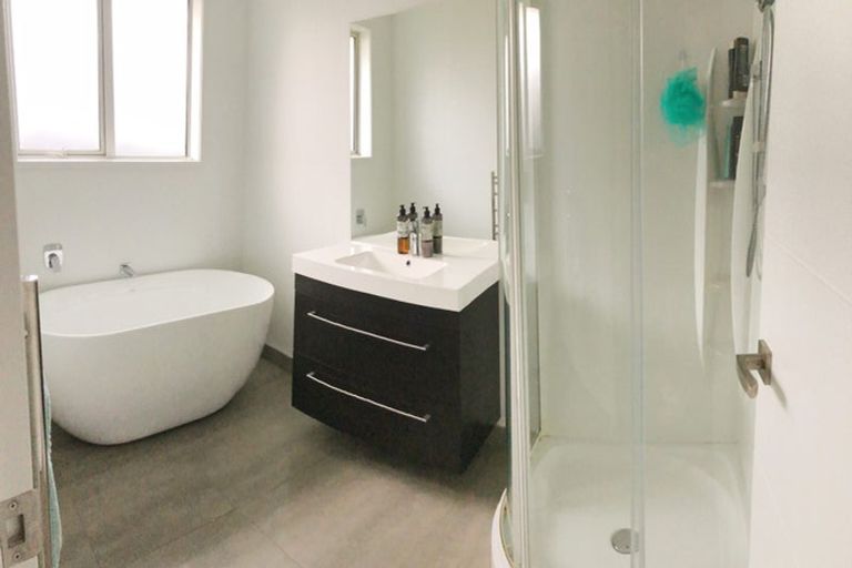 Photo of property in 51 Holloway Street, Waikiwi, Invercargill, 9810