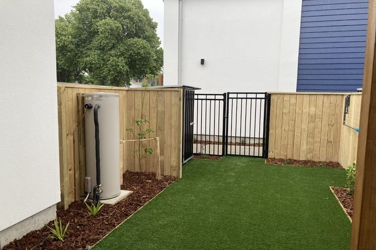 Photo of property in 10 Darvel Street, Riccarton, Christchurch, 8011