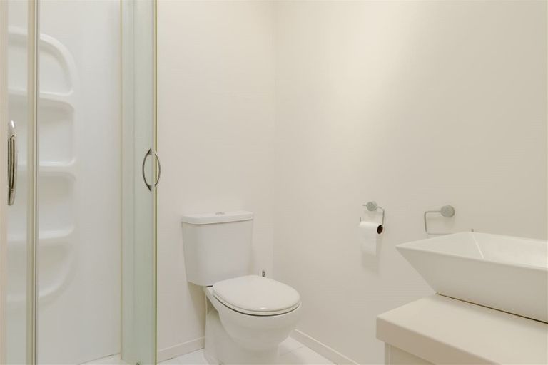 Photo of property in 30 Bevington Street, Avonhead, Christchurch, 8042