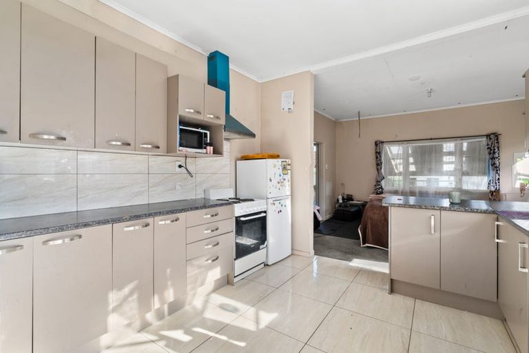 Photo of property in 1/3 James Road, Manurewa, Auckland, 2102