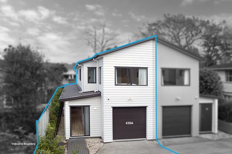 Photo of property in 439a West Coast Road, Glen Eden, Auckland, 0602