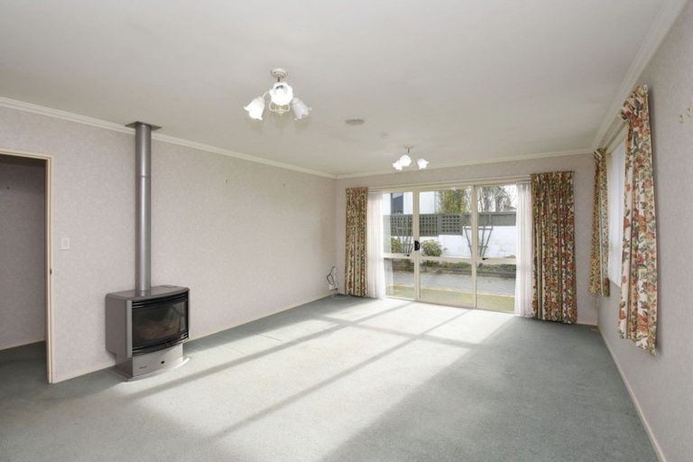 Photo of property in 120 Newcastle Street, Windsor, Invercargill, 9810